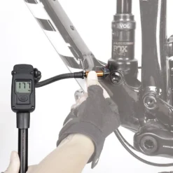 Topeak Pocket Shock Digitaal - Demperpomp 13 Topeak Pocket Shock Digitaal - Demperpomp -Rij Graag Verkoop TPSDG 1 shock 2